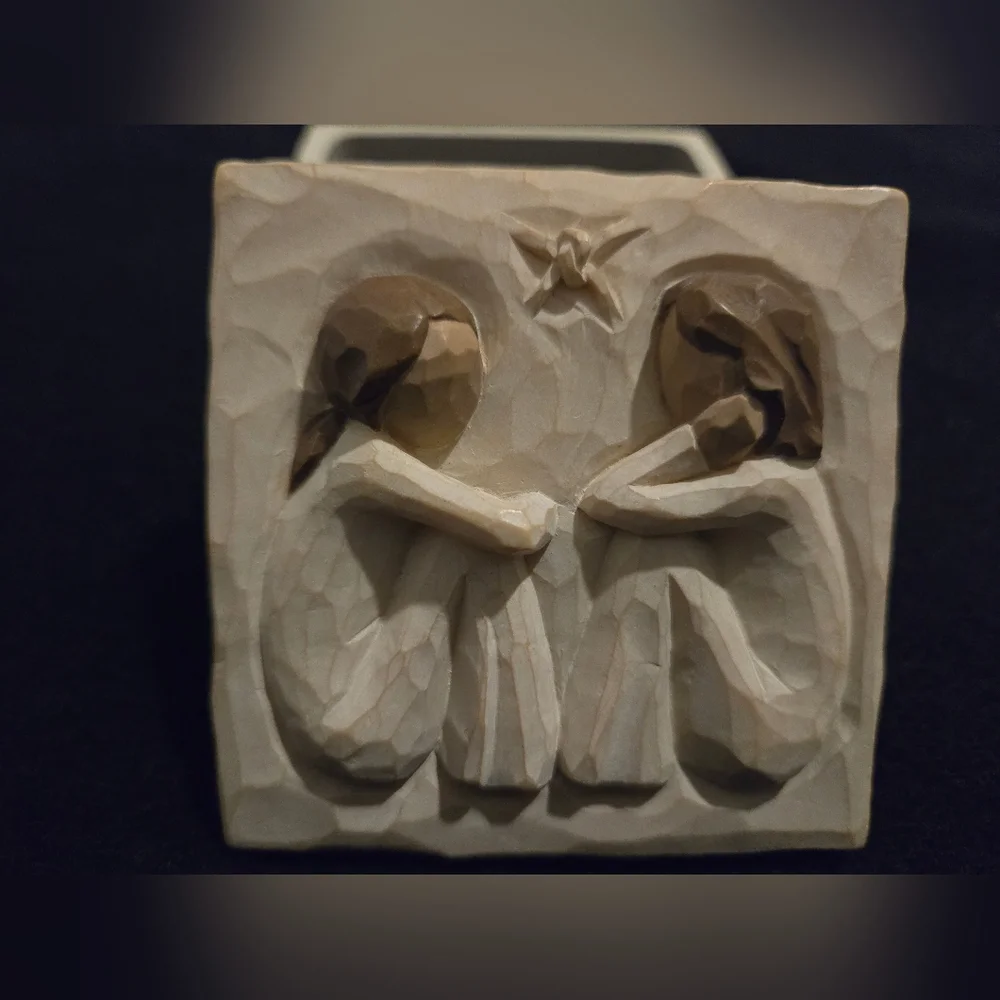 Willow Tree Figurine Trinket Box Friendship 3